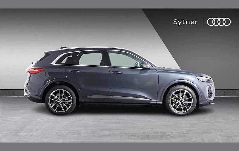 Used Audi Q5 Advanced 204 HP (150 kW) 2025 Grey SUV