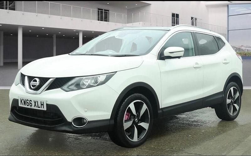 Used Nissan Qashqai N-Connecta 131 HP (96 kW) 2016 SUV