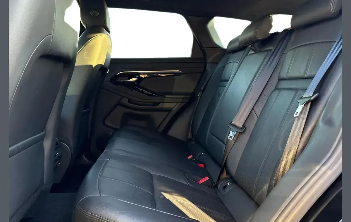 Used Land Rover Range Rover evoque 300 HP (220 kW) 2022 Black SUV