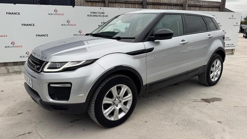Used Land Rover Range Rover evoque SE 180 HP (132 kW) 2018 Silver SUV