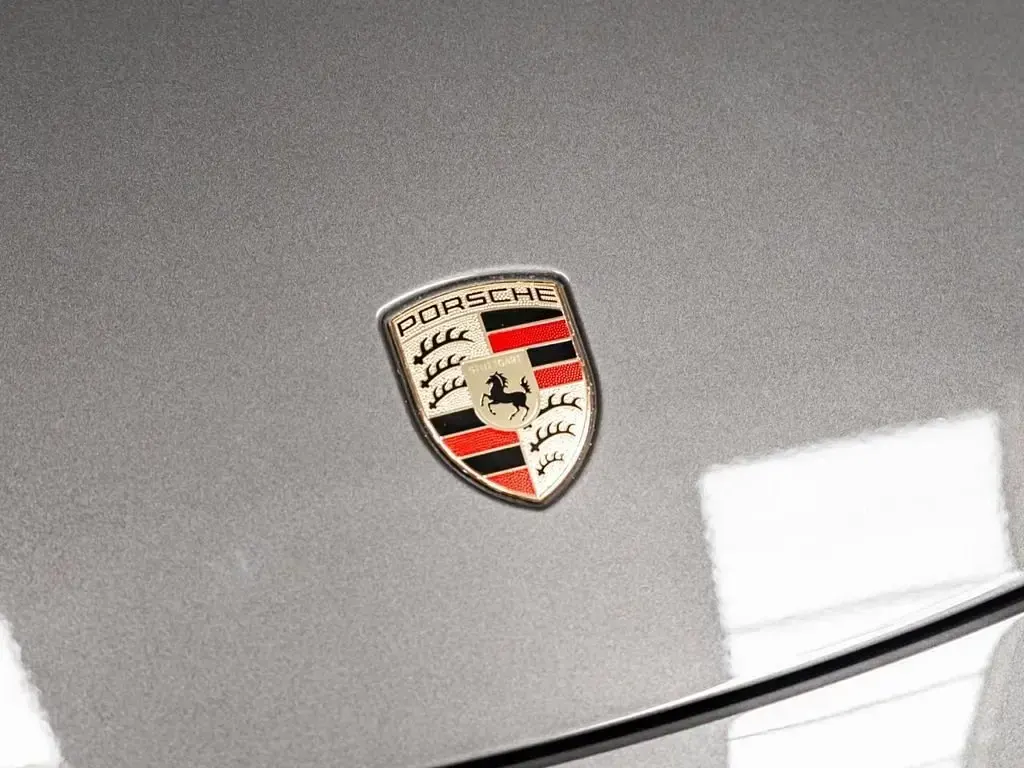 Usado Porsche Boxster 2019 Cinzento Cabrios