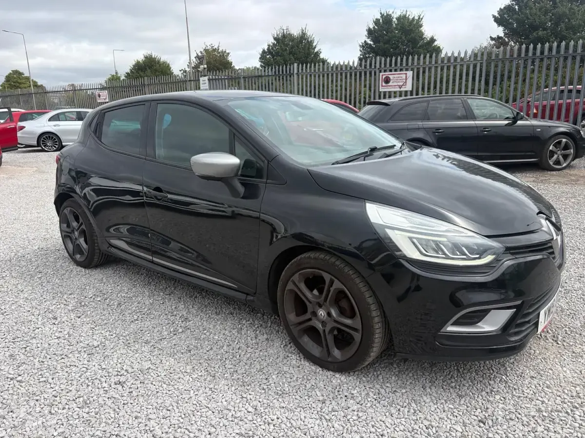 Used Renault Clio GT-Line 90 HP (66 kW) 2019 Black Hatchback