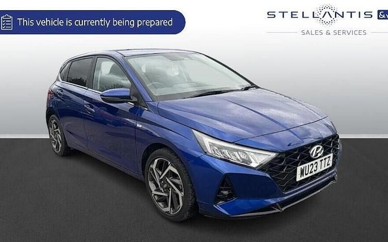 Used Hyundai i20 Premium 101 HP (74 kW) 2023 Hatchback