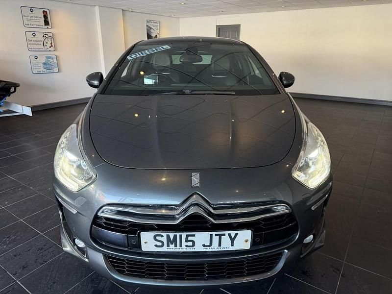 Begagnad Citroën DS5 2015 Grå Halvkombi