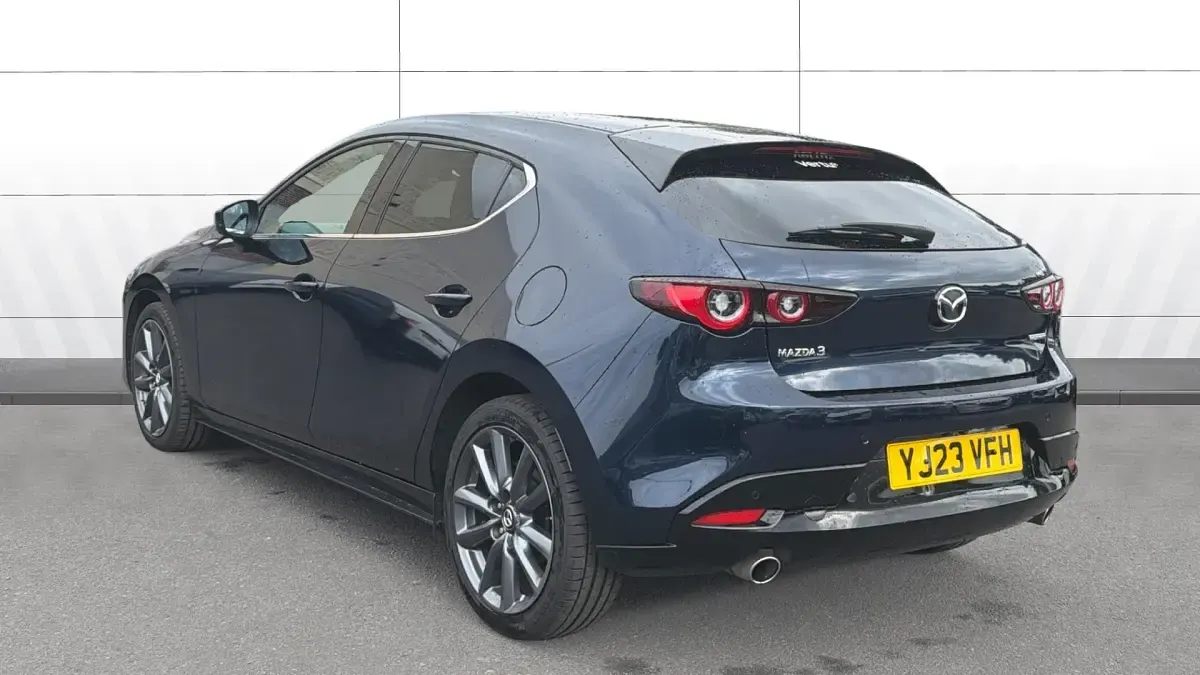 Used Mazda 3 Inclusive 122 HP (89 kW) 2022 Blue Hatchback