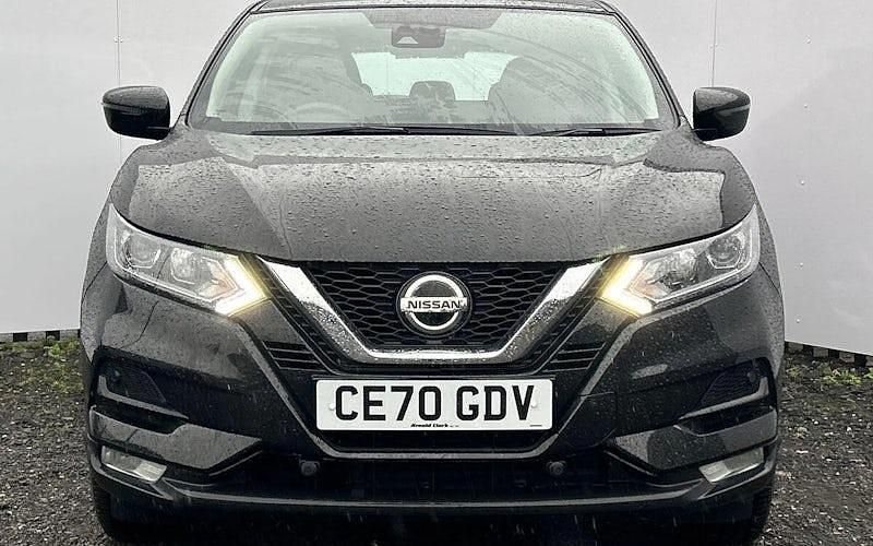 Used Nissan Qashqai Acenta Premium 158 HP (116 kW) 2021 SUV