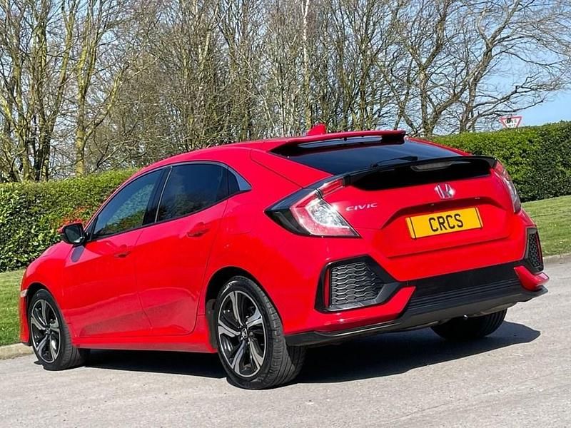 Used Honda Civic SR 120 HP (88 kW) 2019 Red Hatchback