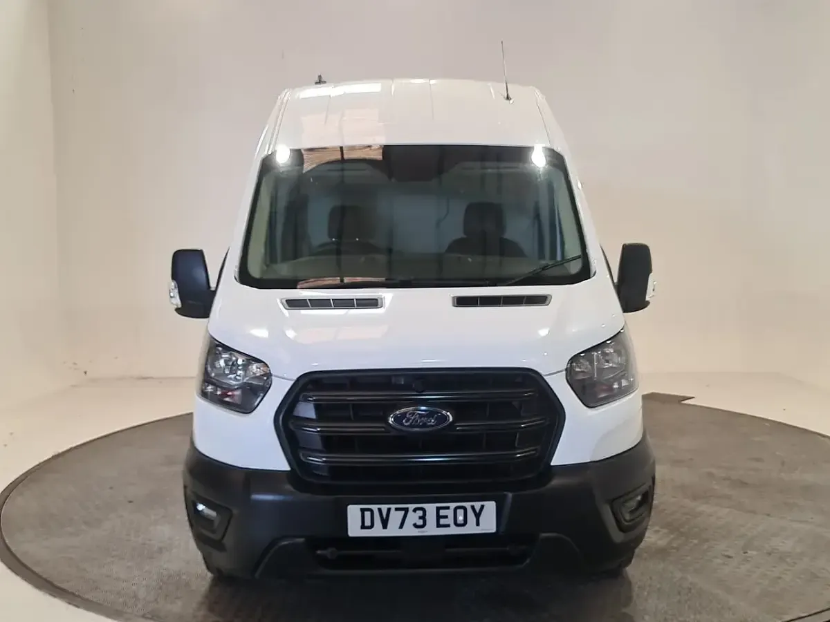 Used Ford Transit 130 HP (95 kW) 2023 White Van