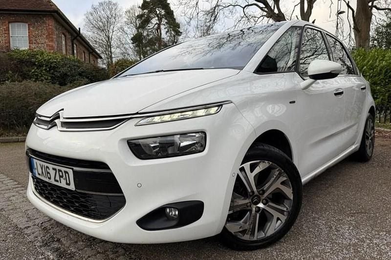 White Used 2016 Citroën C4 Picasso Exclusive MPV | £7,526 (Fair price) - Image 1/1