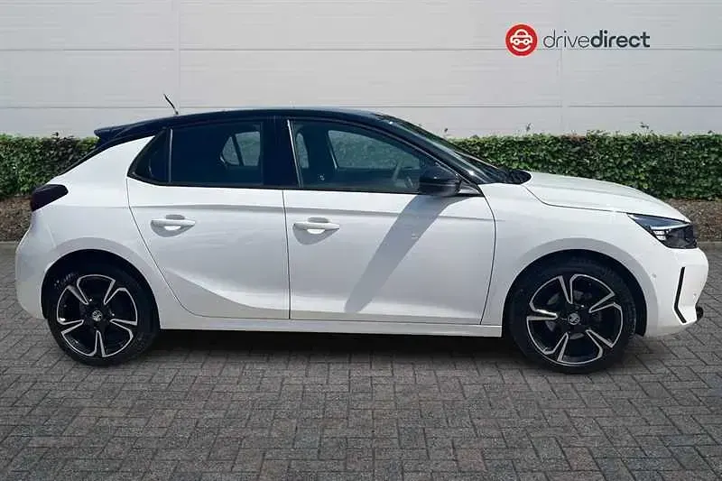 Second-hand Vauxhall Corsa 75 CP (55 kW) 2023 Alb Hatchback