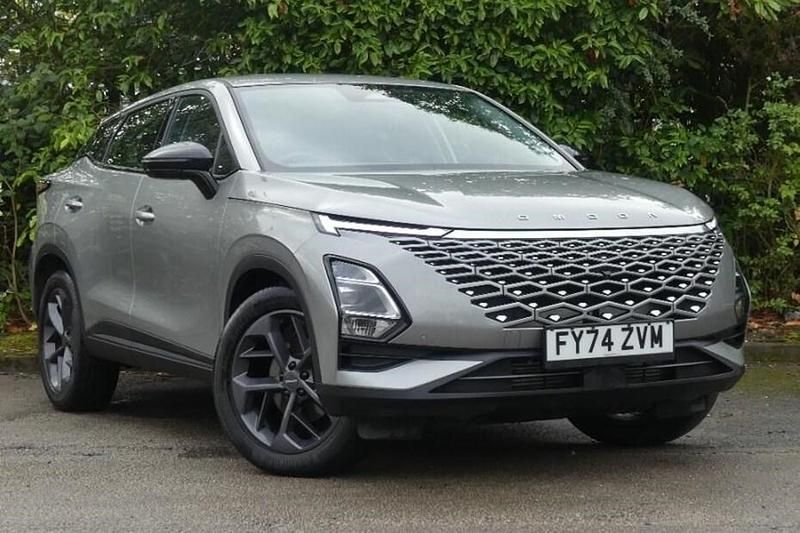 Silver Used 2024 Omoda 5 SUV | £21,488 (Fair price) - Image 1/1