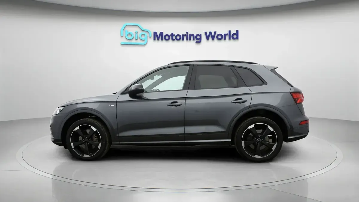 Used Audi Q5 Black Edition 190 HP (139 kW) 2020 Grey SUV