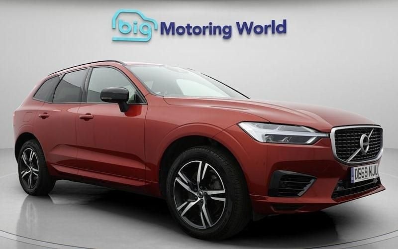 Used Volvo XC60 R-Design 390 HP (286 kW) 2019 Red SUV