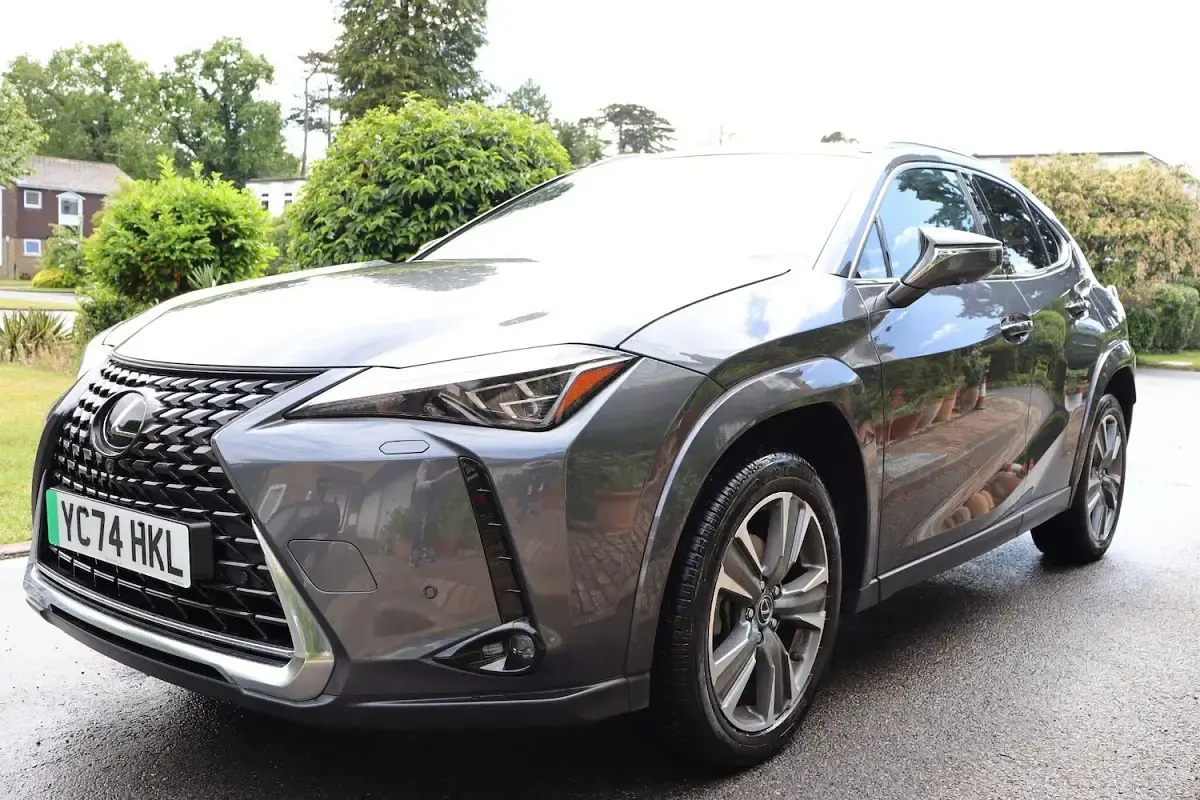 Used Lexus UX 150 kW (204 HP) 2024 Grey SUV