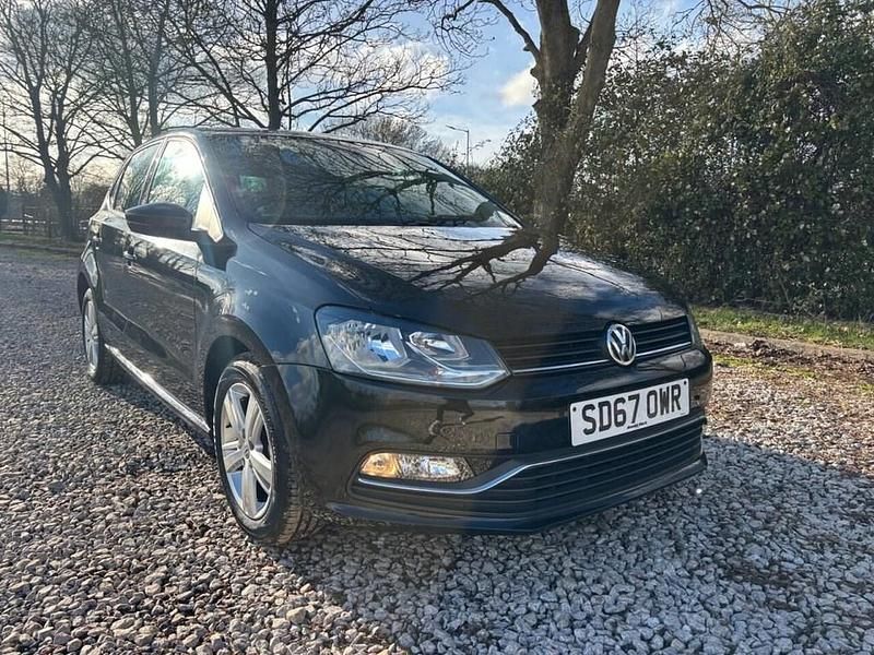 Used VW Polo Edition 60 HP (44 kW) 2017 Black Hatchback