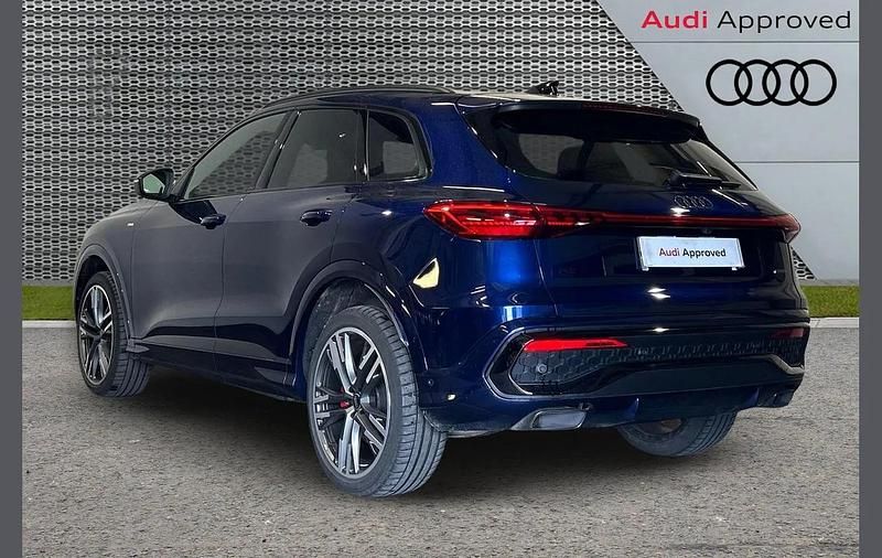 Used Audi Q5 Advanced 268 HP (197 kW) 2025 Blue SUV