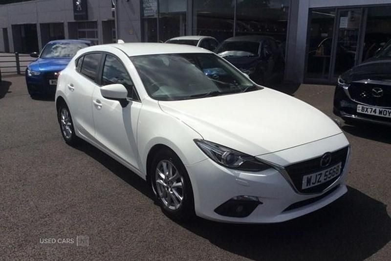 White Used 2014 Mazda 3 Hatchback | £6,450 (Fair price) - Image 1/1