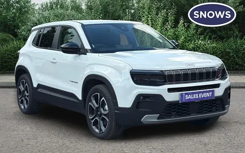 Begagnad Jeep Avenger Summit 114 kW (156 HK) 2024 SUV