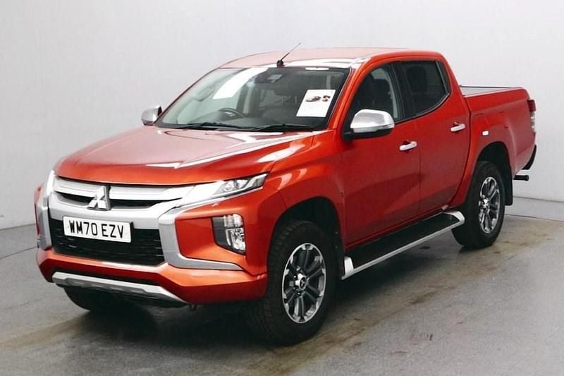 Orange Used 2021 Mitsubishi L200 Warrior Pickup | £12,990 (Super price) - Image 1/4
