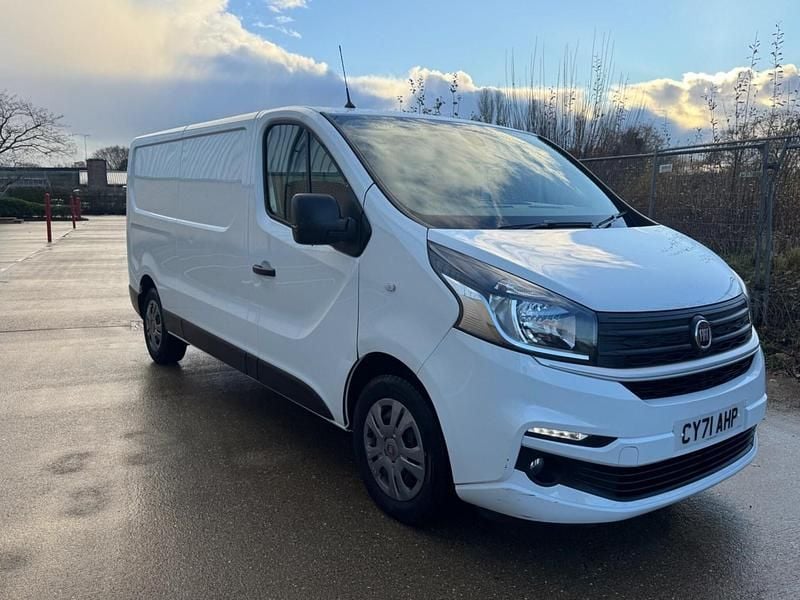 White Used 2021 Fiat Talento MPV | £10,495 (Fair price) - Image 1/4