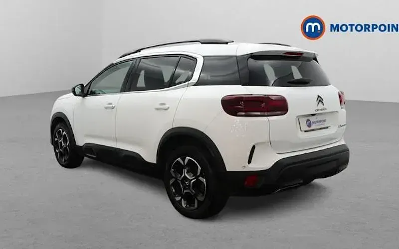 Used Citroën C5 PureTech 131 HP (96 kW) 2023 White Hatchback