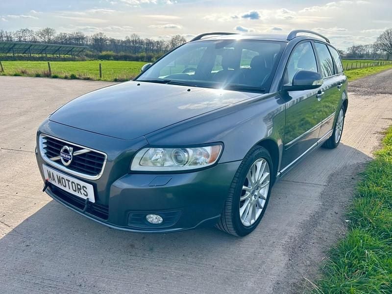 Used Volvo V50 SE 150 HP (110 kW) 2012 Grey Estate
