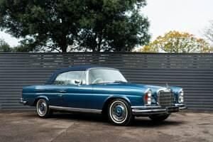 Blue Used 1971 Mercedes 280 SE Cabriolet | £295,000 - Image 1/4
