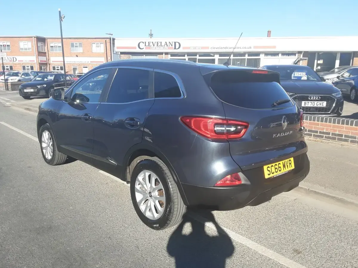 Usado Renault Kadjar Dynamique 2017 Cinzento SUV