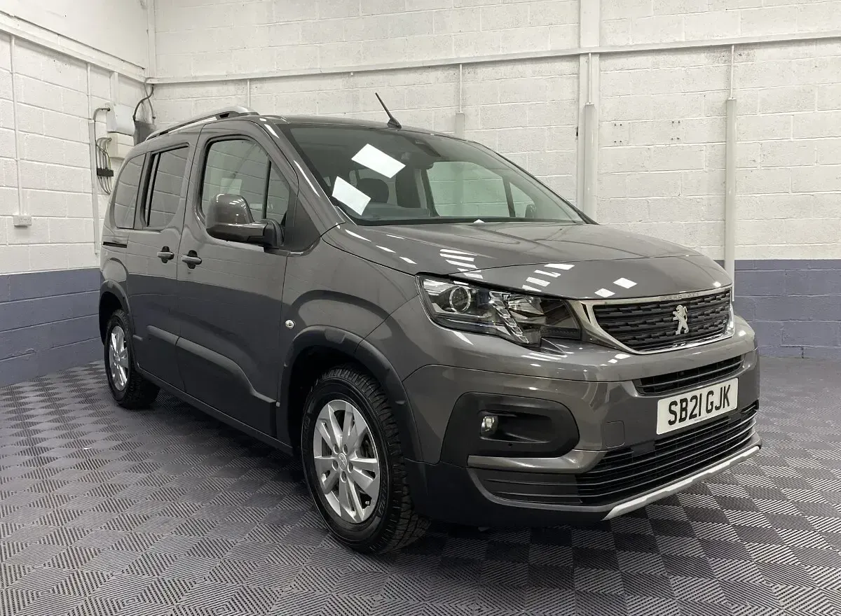 Used Peugeot Rifter Allure 2021 Grey MPV