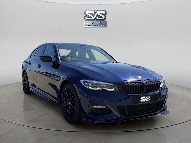 Begagnad BMW 330e M Sport 2020 Blå Sedan