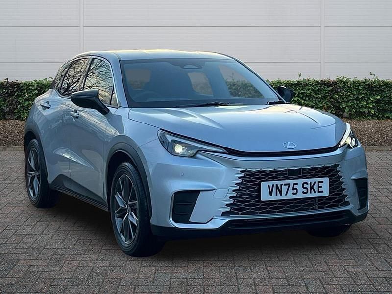 New 2026 Lexus LBX SUV | £36,120 - Image 1/4