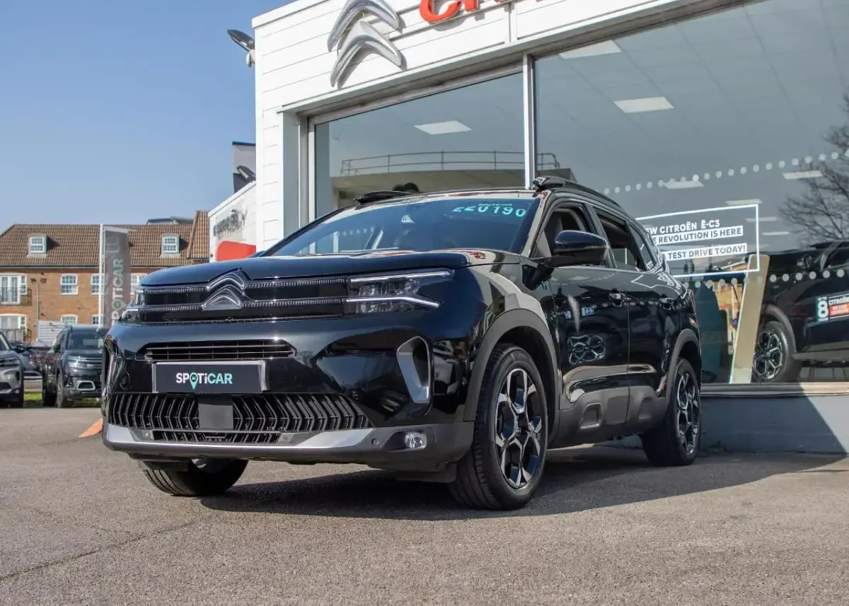 Used Citroën C5 Aircross 222 HP (163 kW) 2024 Black SUV