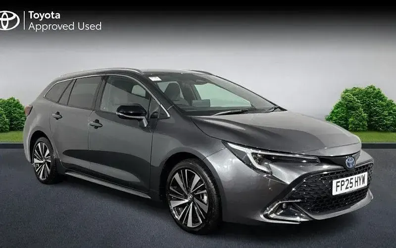 Used Toyota Corolla Design 140 HP (102 kW) 2026 Estate