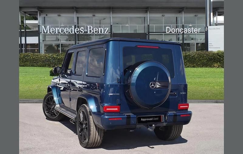 Usado Mercedes G63 AMG 585 HP (430 kW) 2022 Azul SUV