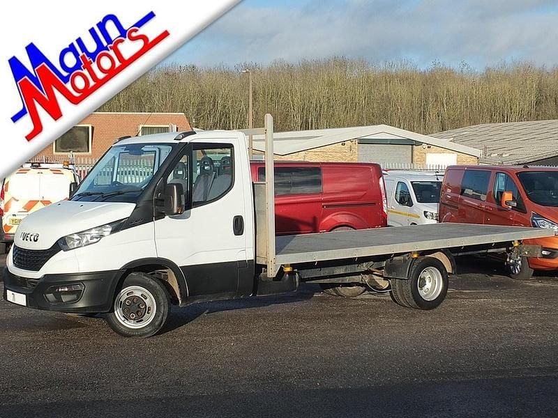 White Used 2021 Iveco Daily Cabriolet | £19,995 (Fair price) - Image 1/4