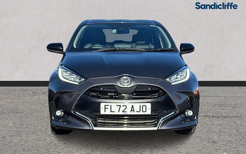 Begagnad Mazda 2 116 HK (85 kW) 2022 Grå Halvkombi