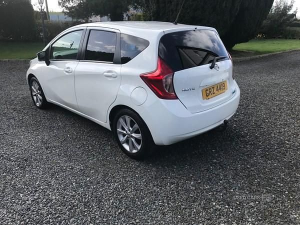 Used Nissan Note Tekna 90 HP (66 kW) 2013 White Hatchback
