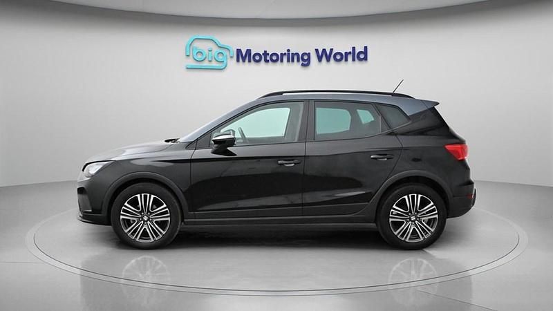 Used Seat Arona SE 95 HP (69 kW) 2023 Black SUV