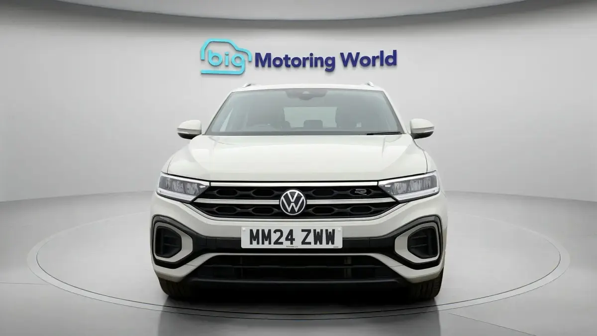 Used VW T-Roc R-line 148 HP (108 kW) 2024 SUV