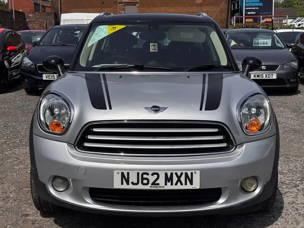 Used Mini Cooper 2013 Silver Hatchback