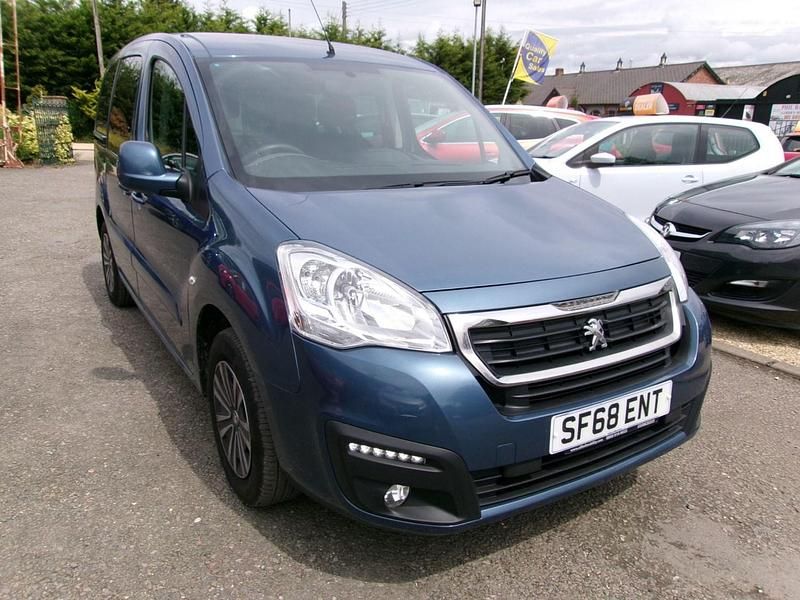 Blue Used 2018 Peugeot Partner Tepee Allure MPV | £9,799 (Fair price) - Image 1/4