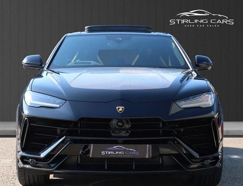 Used Lamborghini Urus 666 HP (489 kW) 2025 Black SUV