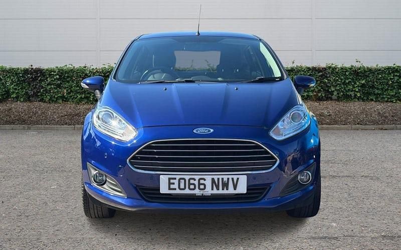 Used Ford Fiesta Zetec 82 HP (60 kW) 2017 Hatchback