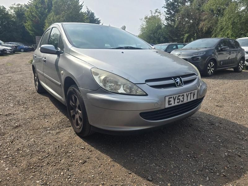 Grey Used 2003 Peugeot 307 S Hatchback | £995 (Good price) - Image 1/4
