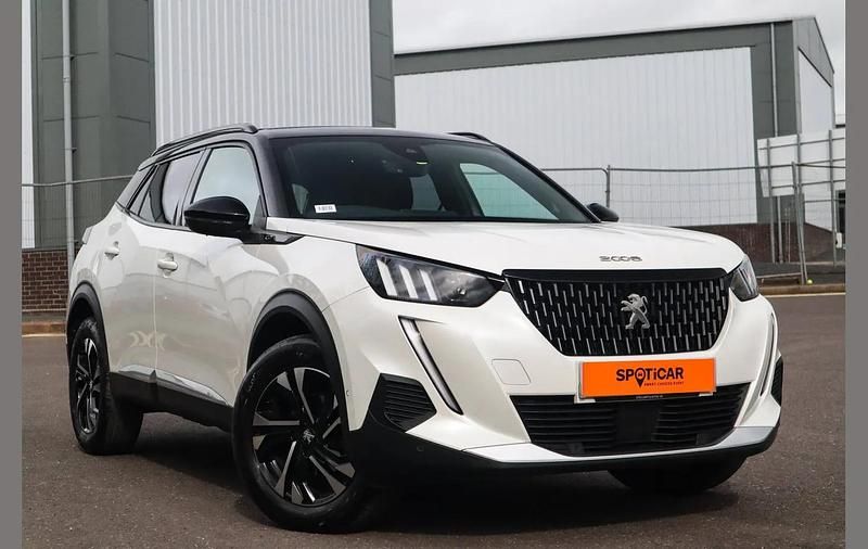 Used Peugeot 2008 GT 129 HP (94 kW) 2023 White SUV