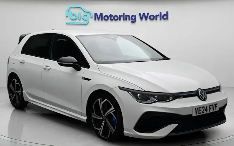 Used VW Golf VIII R 320 HP (235 kW) 2024 Hatchback