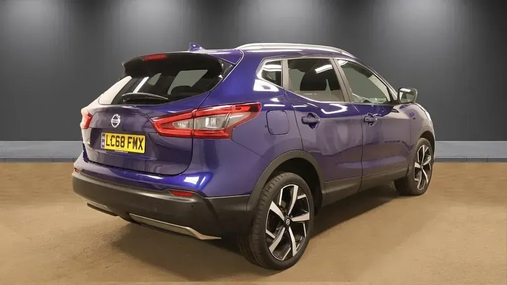 Used Nissan Qashqai S 140 HP (102 kW) 2019 Blue SUV