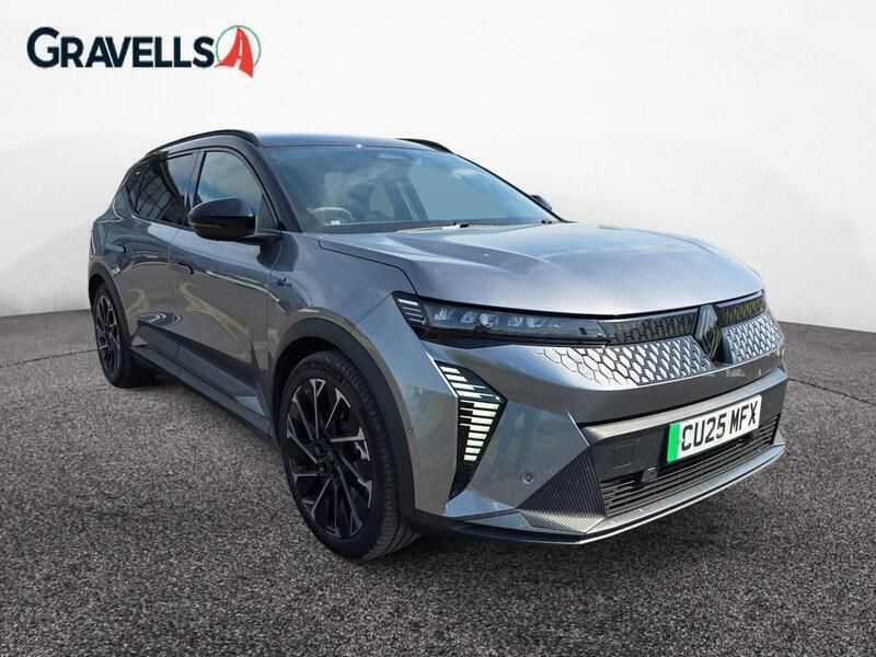 New 2025 Renault Scénic MPV | £36,995 (Fair price) - Image 1/4