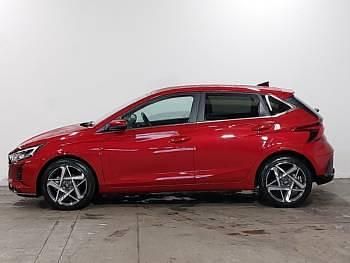 New Hyundai i20 90 HP (66 kW) 2026 Red Hatchback