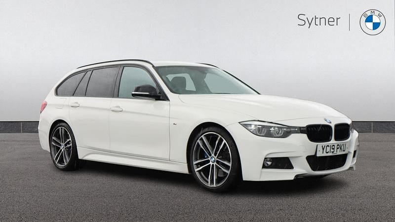 White Used 2019 BMW 320 M Sport Estate | £20,000 (Fair price) - Image 1/4
